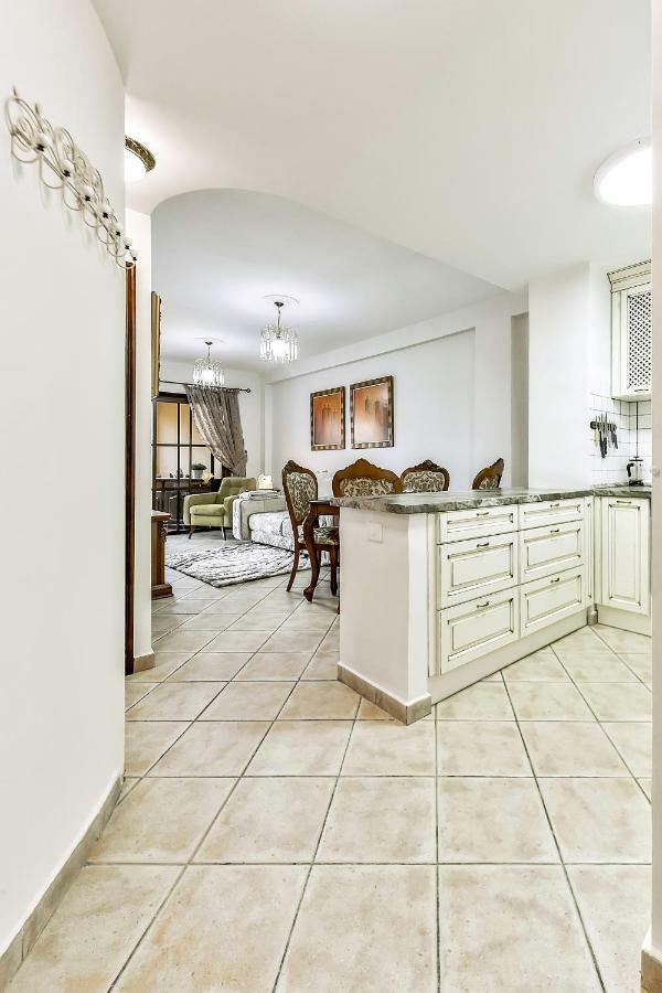 Apartment Elite Palace أذيخي المظهر الخارجي الصورة