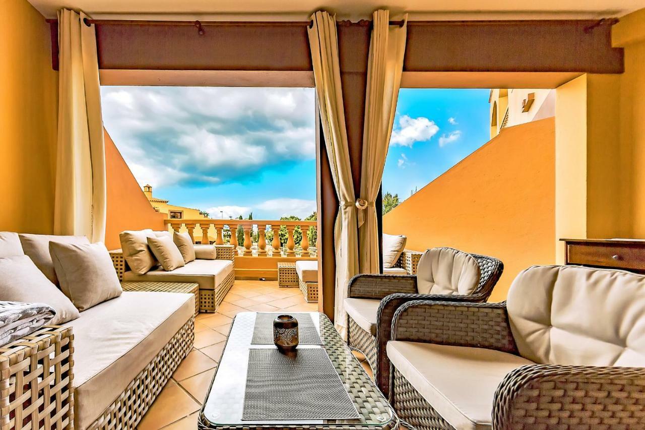 Apartment Elite Palace أذيخي المظهر الخارجي الصورة