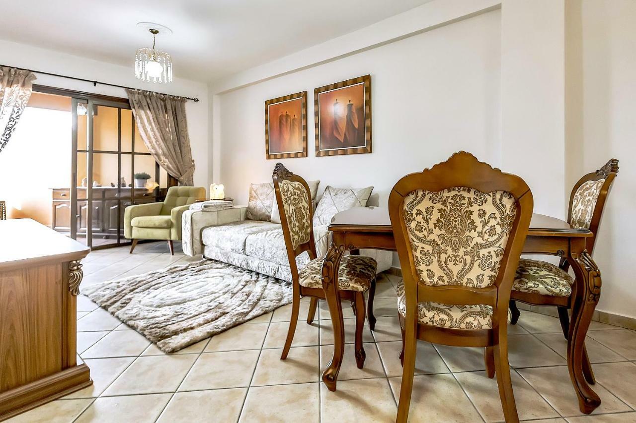 Apartment Elite Palace أذيخي المظهر الخارجي الصورة