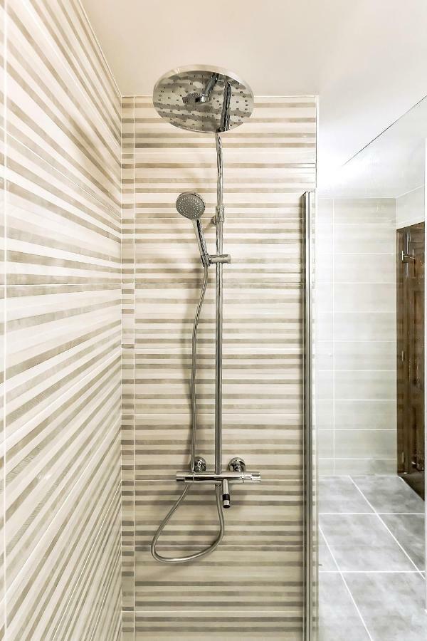 Apartment Elite Palace أذيخي المظهر الخارجي الصورة