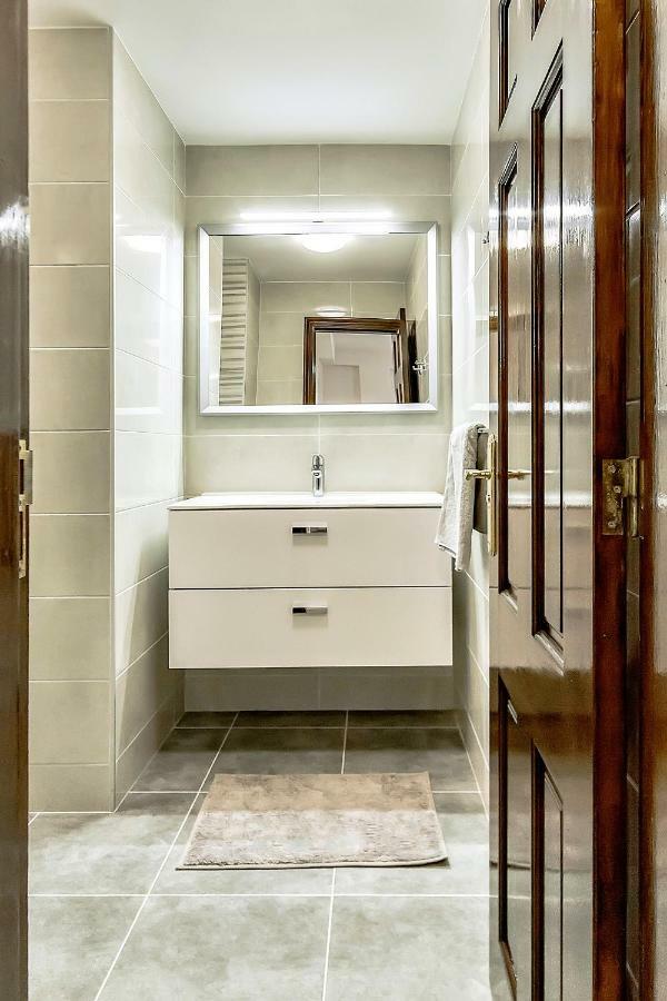 Apartment Elite Palace أذيخي المظهر الخارجي الصورة