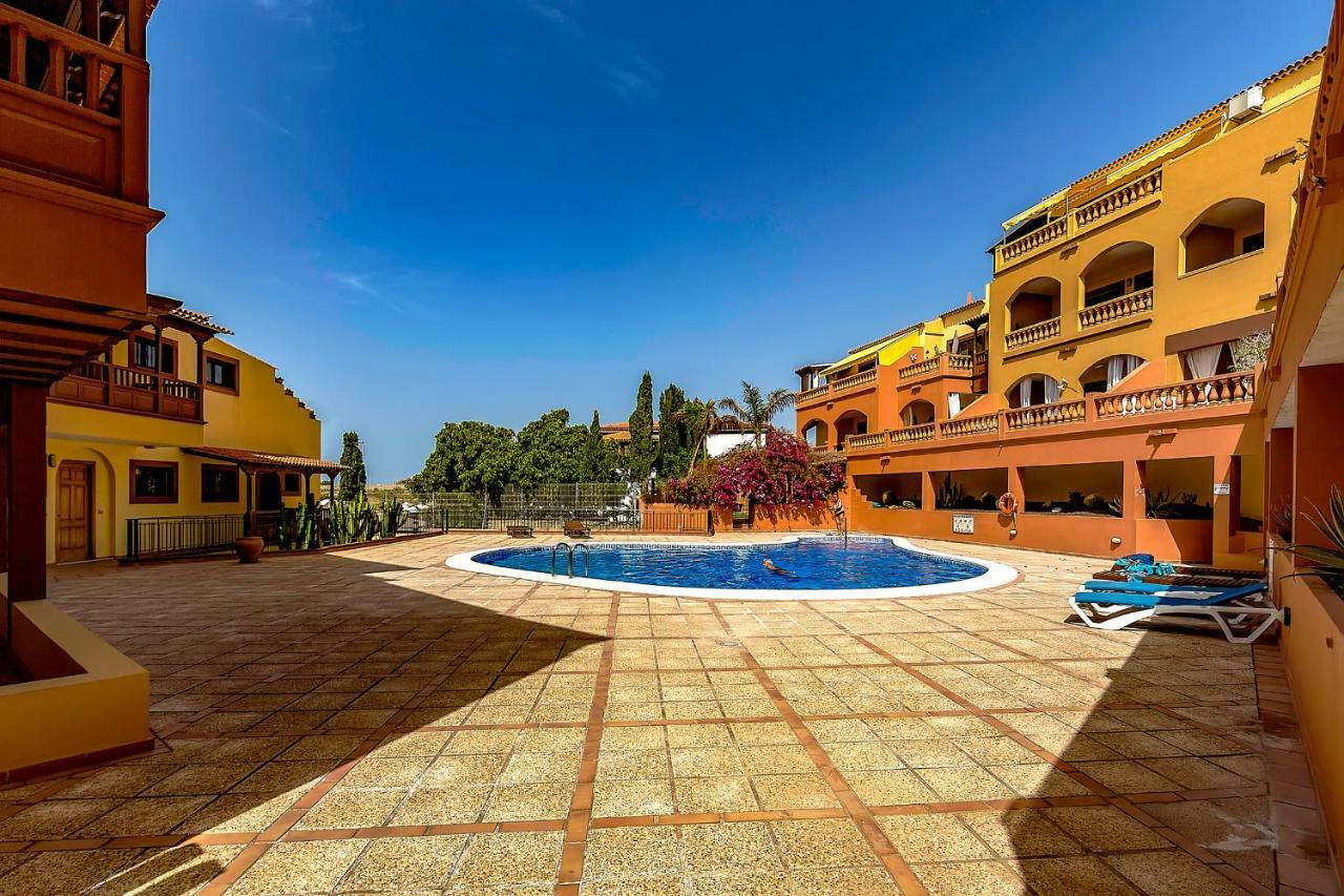 Apartment Elite Palace أذيخي المظهر الخارجي الصورة
