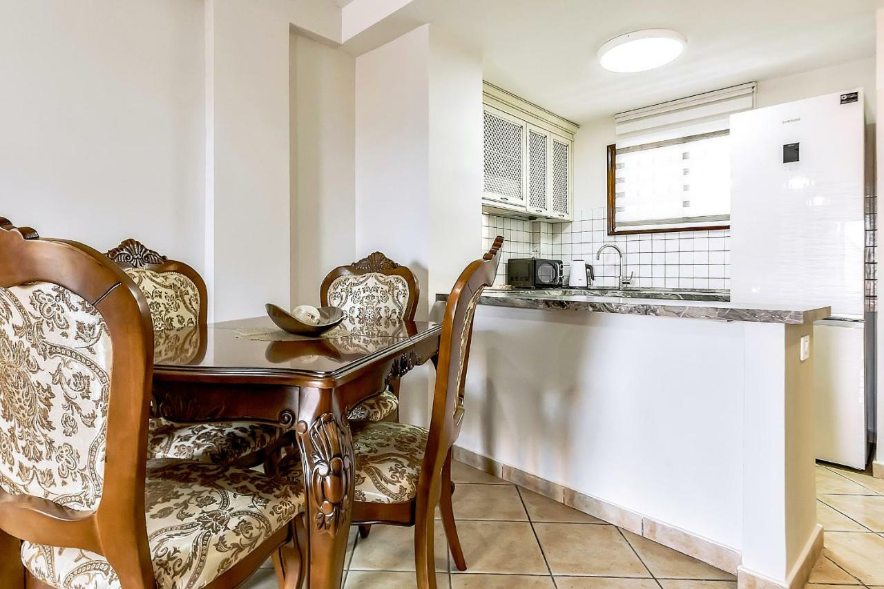 Apartment Elite Palace أذيخي المظهر الخارجي الصورة