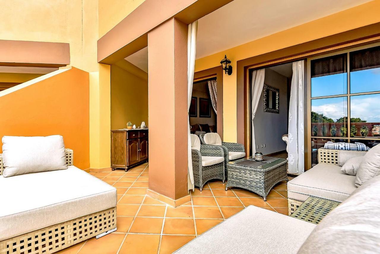 Apartment Elite Palace أذيخي المظهر الخارجي الصورة